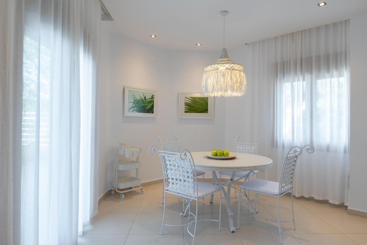 Love White Villa إياليسوس المظهر الخارجي الصورة